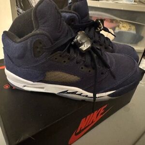 Jordan 5s Retro SE ‘Midnight Navy’